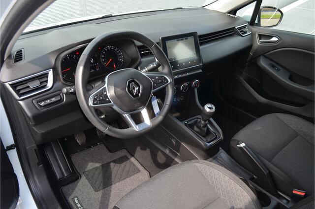 Renault CLIO 1.0 TCE 90 ZEN | NAVIGATIE | TREKHAAK AFNEEMBAAR | PDC | PARELMOER WIT | ALL SEASON BANDEN | ALL IN RIJKLAARPRIJS