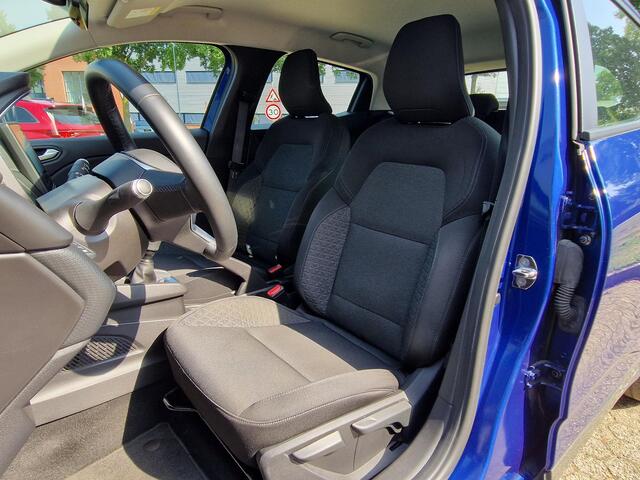 Renault CLIO 1.0 TCe Zen / 1e Eigenaar / Dealer Onderhouden / Navigatie / Apple Carplay & Android Auto / Parkeersensoren / Airco / Cruise Control /