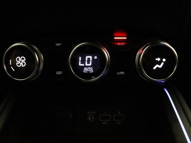 Renault CLIO E-Tech Hybrid 145pk E-Tech Engineered Automaat Camera | Cruise | Navi | Parkeersens. v+a | Stoelverw.