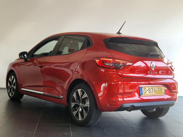 Renault CLIO 1.0 TCe 90 Evolution | NAVIGATIE | 16" INCH LICHTMETALE VELGEN | PARKEERSENSOREN ACHTER | AIRCO |