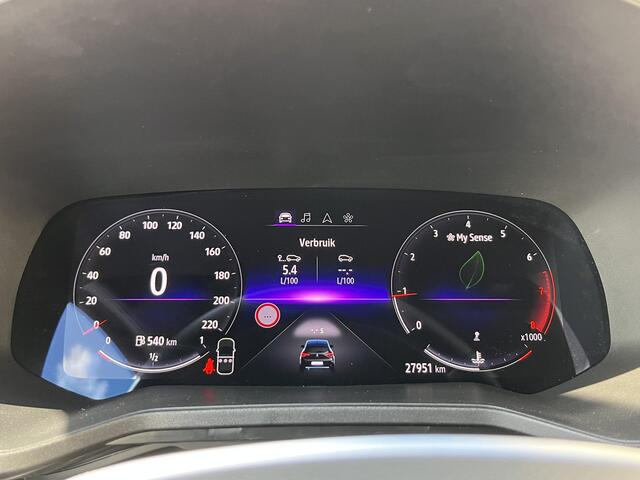 Renault CLIO 1.0 TCe 90 GPF techno | Achteruitrijcamera | Apple CarPlay / Android Auto | Navigatie | Lichtmetalen velgen 17"