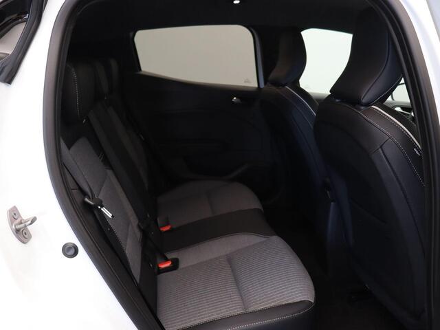 Renault CLIO TCe 90pk GPF techno | Bose Premium Audio | Grootscherm Navigatie | Cruise control | Climate Control | Navigatie | Achteruitrijcamera |