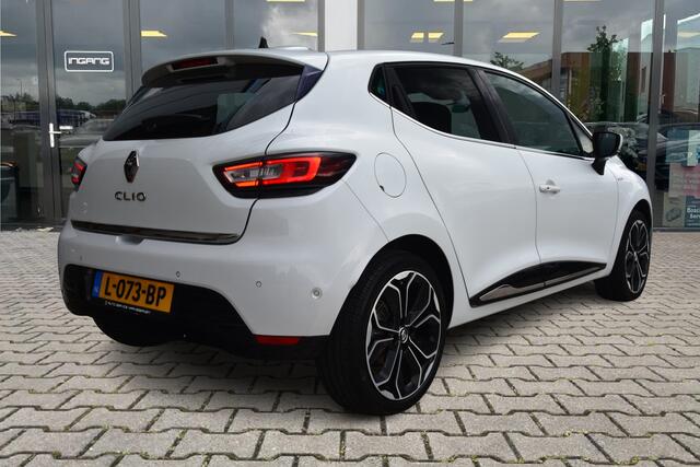 Renault CLIO 0.9 TCe Bose | Camera | LED | 17 Inch |