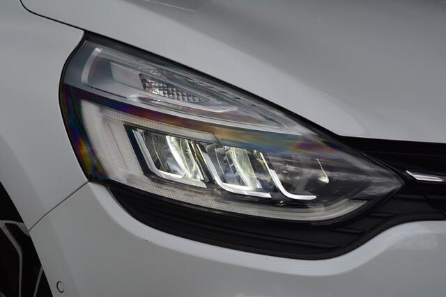 Renault CLIO 0.9 TCe Bose | Camera | LED | 17 Inch |