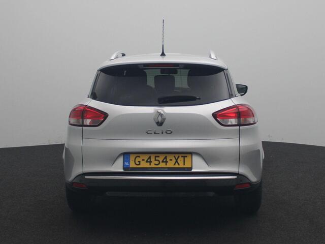 Renault CLIO Estate TCe 90 Limited | Medianav | Airco | Lichtmetalen velgen | Parkeersensoren achter | Metaalkleur | Omlijsting ramen in Chrome | Renault Handsfree card |