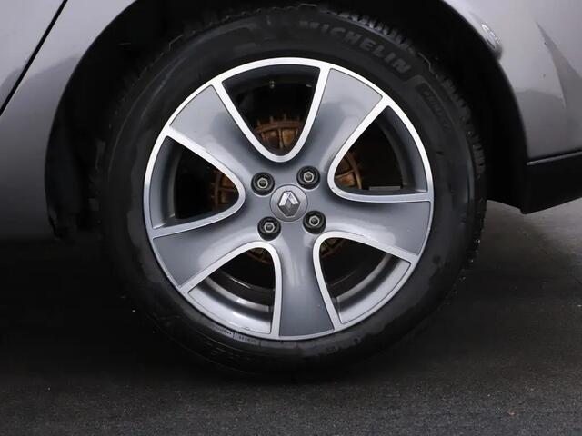 Renault CLIO Estate 0.9 TCe Night&Day Navi | Cruise | Clima 08-2016 174.262 KM