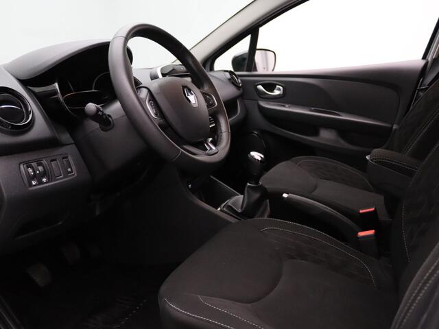 Renault CLIO Estate 90pk TCe Limited Airco | Cruise | Carplay | Navi | Parkeersens. achter