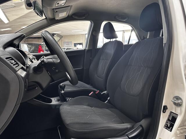 Renault CLIO Estate 0.9 TCe Life/ LED Dagrijverl./ Airco/ Cruise/ Bluetooth/ Radio+AUX&USB/ Elek.Pakket/ Isofix/ C.V.Afstand.