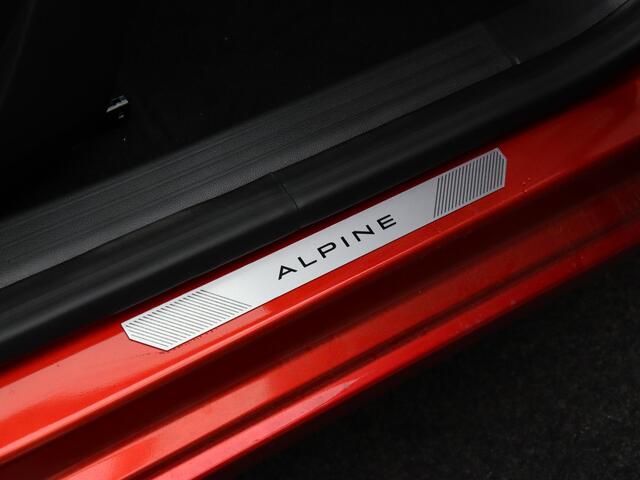 Renault CLIO 1.6 E-Tech Full Hybrid 145pk esprit Alpine | 360 graden camera | Stoel- en stuurverwarming | 17" "La Fleche" velgen |