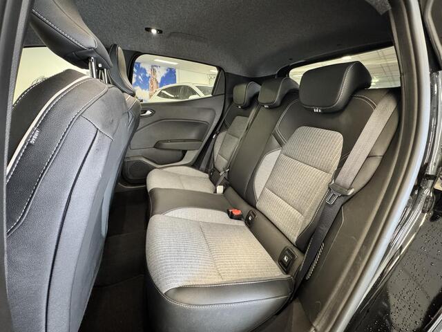 Renault CLIO 1.6 E-Tech Full Hybrid 145 techno