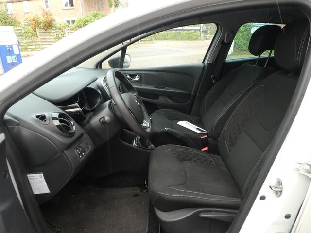 Renault CLIO 0.9 TCe Limited Airco, Navi, LM velgen, Extra donker glas