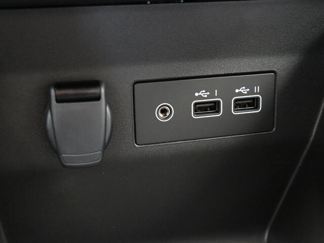 Renault CLIO E-Tech Full Hybrid 145pk evolution | Airco | Cruise control | Apple carplay / Android auto | Vierseizoenbanden |