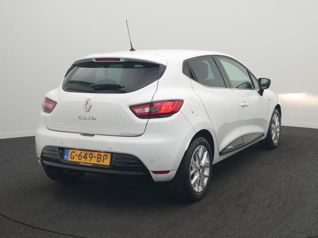 Renault CLIO TCe 90 Limited - RIJKLAARPRIJS - Cruise Control - Lichtmetalen velgen - DAB - Navigatie