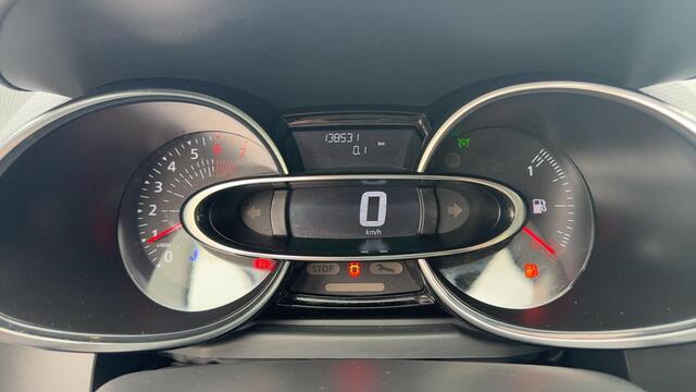 Renault CLIO Estate 0.9 TCe Intens Trekhaak 1/2 Leder Climate Control