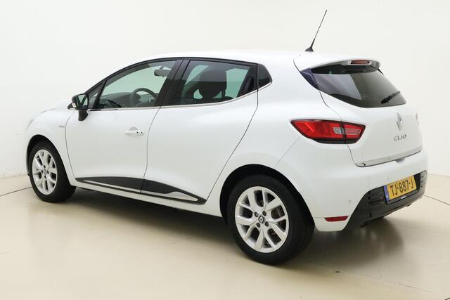 Renault CLIO 1.2 TCe Limited 120 PK | Handgeschakeld | Airco | Parkeersensor | Cruise Control | Licht Metalen Velgen | Bluetooth | 1e eigenaar | Dealer onderhouden