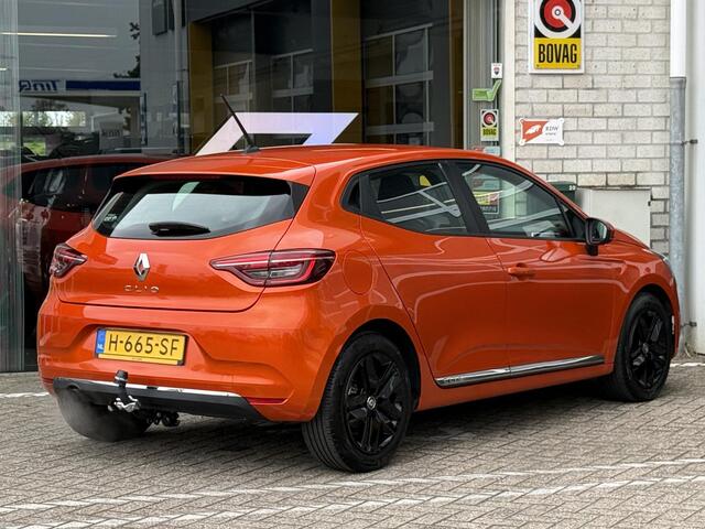 Renault CLIO 1.0 TCe Zen Black Line | NAP | Trekhaak | Dealer onderhouden | DAB | Apple Carplay | Android Auto | Cruise Control | LED | Airco |