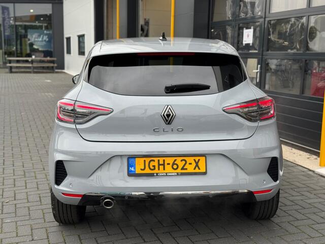 Renault CLIO 1.0 TCe 90 Techno Camera Pack Style 17 Pack Winter