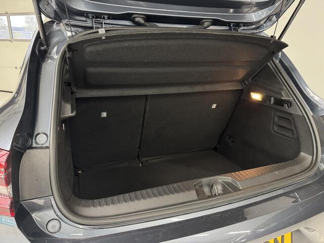 Renault CLIO 1.0 TCe 100 R.S. Line | Navigatie | Parkeersensoren | 360° Camera |