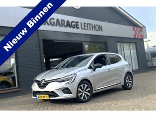 renault-clio-1.6-e-tech-hybrid-145-