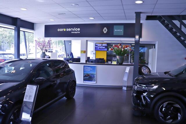 Renault CLIO TCe 90 Intens / DEALER ONDERHOUDEN / NAVI / PDC A / CLIMATE / CRUISE / LED / APPLE CARPLAY/ ANDROID AUTO / KEYLESS / DAB / 16'' LMV