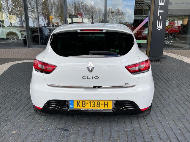 Renault CLIO 0.9 TCe Eco2 Limited AIRCONDITIONING / NAVIGATIE /CRUISE CONTROL / PARKEERSENSOREN / BLEUTOOTH