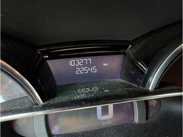 Renault CLIO Estate 0.9 TCe LIMITED Airco | Navi | Cruise Control | Trekhaak