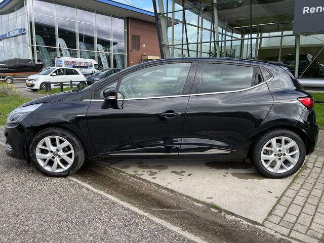 Renault CLIO 0.9 TCe Limited / Airco / Navi / Parkeersensoren. Achter / Cruise / Bluetooth / 16'' LMV /