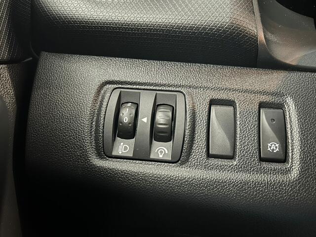 Renault CLIO 0.9 TCe Limited