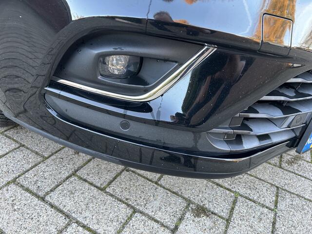 Renault CLIO 1.2 TCe Intens/Automaat/ All season banden