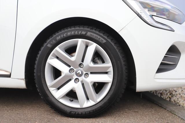 Renault CLIO 1.5 dCi Zen Trekhaak Navigatie Carplay Android Airco Cruise Control Rijstrooksensor Parkeersensor