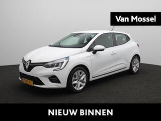 renault-clio-e-tech-hybrid-140-busi