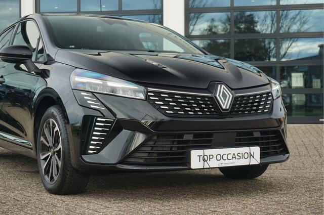 Renault CLIO 1.6 E-Tech Full Hybrid 145 Techno