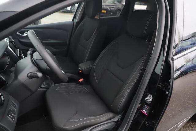 Renault CLIO Estate 0.9 TCe Limited Trekhaak 16 inch LMV Carplay Android Navigatie Achteruitrijcamera Climate Cruise Control Parkeersensor
