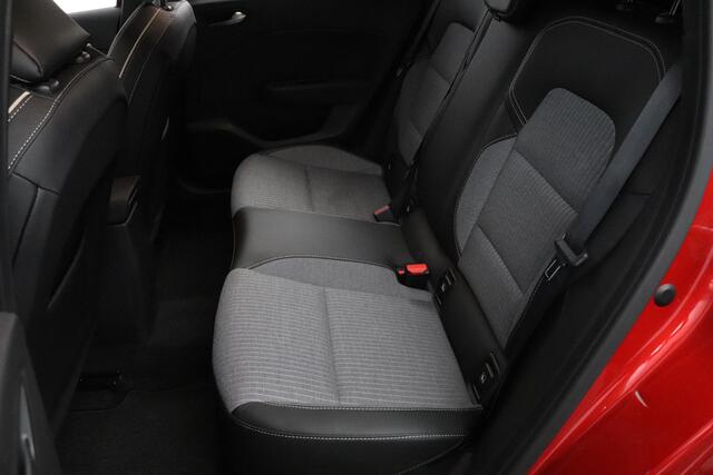 Renault CLIO 1.0 TCe 90 GPF techno | Pack Navigation | Pack City Premium | Carplay/Android Auto |