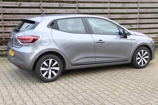 Renault CLIO 1.0 TCe 90 Equilibre Navi / Cruise