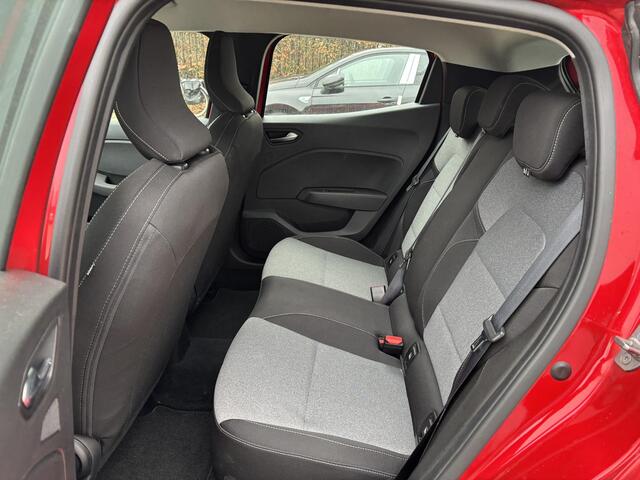 Renault CLIO 1.0 TCe 90 GPF evolution | Navigatie |