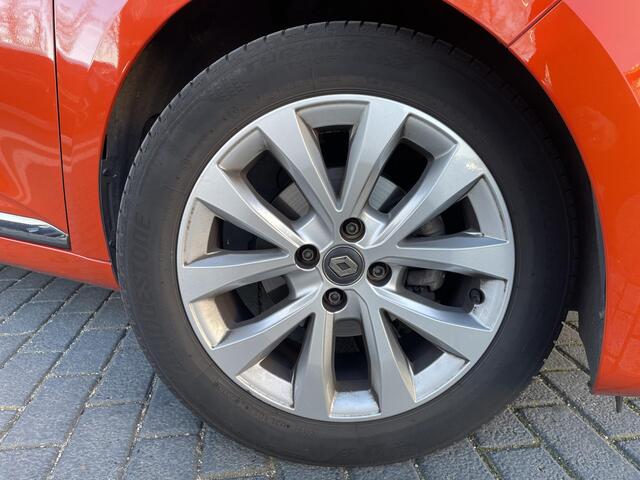 Renault CLIO 1.0 TCe Intens