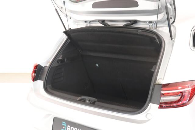 Renault CLIO 1.6 E-Tech Hybrid 145 Intens | 360° Camera | Navigatie 9,3"| Climate control | Dode hoek detectie | AppleCarplay AndroidAuto |