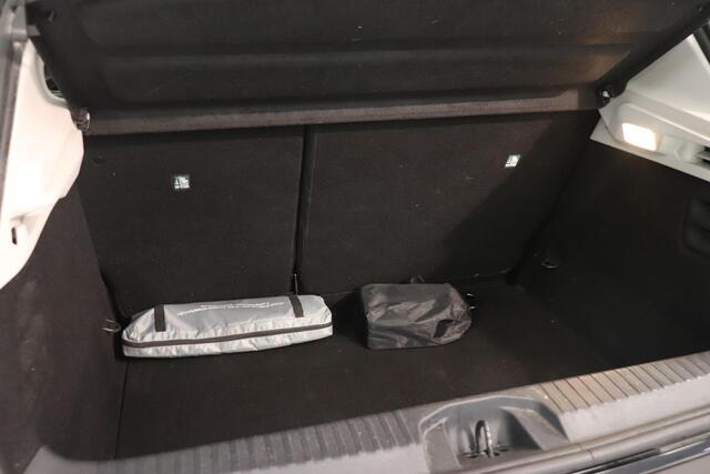 Renault CLIO 1.0 TCe Bi-Fuel Intens | Climate control | Parkeersensor | AppleCarplay AndroidAuto navigatie | cruise control | Lichtmetaal | Key-less |