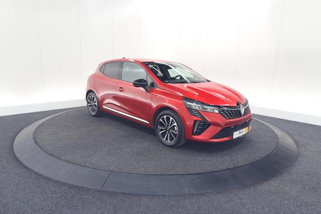 Renault CLIO 1.6 E-Tech Full Hybrid 145 techno | 360 Camera | Adaptieve Cruise Control | Dodehoekdetectie | 9.3 Inch Groot Scherm