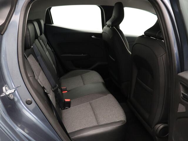 Renault CLIO 1.0 TCe Intens | Climate Control | Licht metalen velgen | Navigatie |