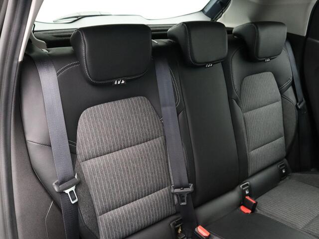 Renault CLIO 1.0 TCe Intens | Climate Control | Licht metalen velgen | Navigatie |