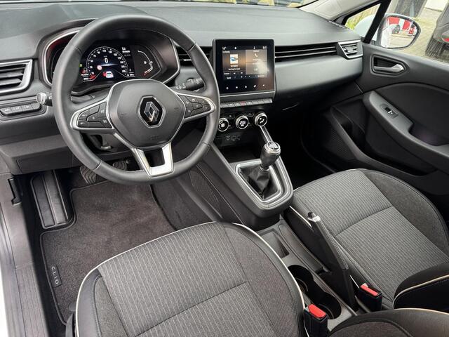 Renault CLIO 1.0 TCe Intens
