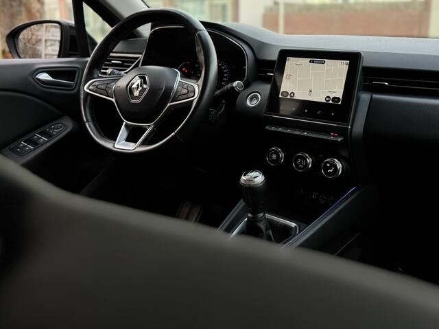 Renault CLIO 1.0 TCe Intens Virtual Camera Carplay