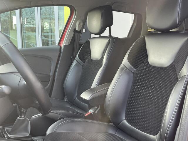 Renault CLIO Estate 0.9 TCe Intens | Trekhaak | Climate Control | Bochane onderhouden |