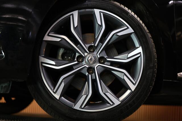 Renault CLIO 1.3 TCe Intens AUTOMAAT NAVI CARPLAY CAMERA PDC '20