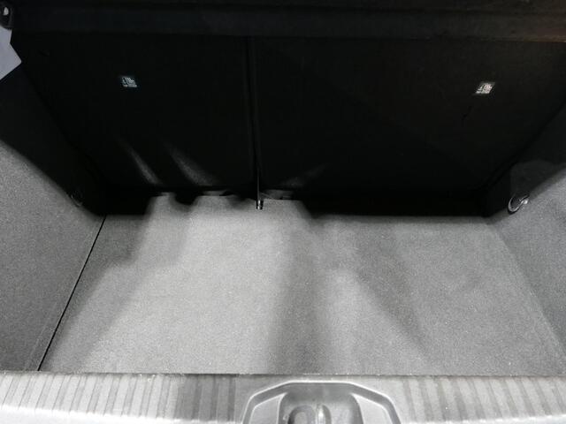 Renault CLIO 1.0 TCe Zen - Dealer onderhouden! - 1e Eigenaar - Navi - Cruise