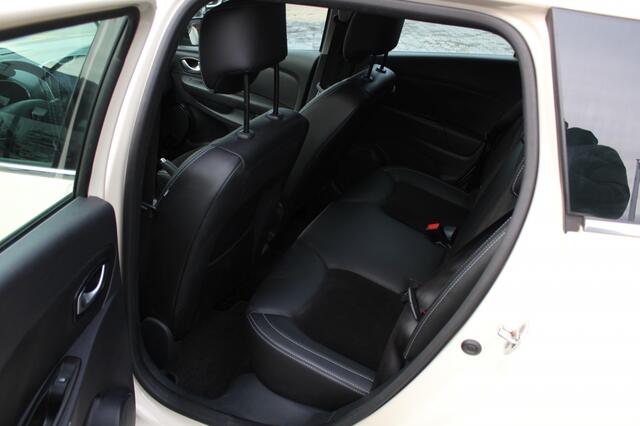 Renault CLIO Estate 0.9 TCe Intens