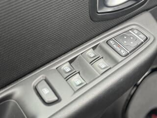 renault-clio-estate-0.9-tce-leer-na