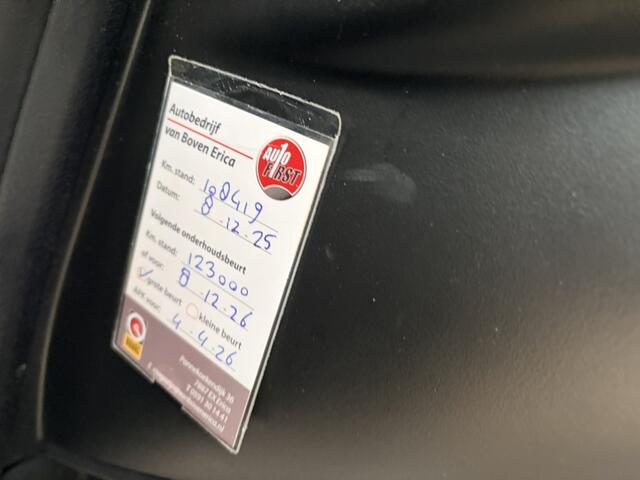 Renault CLIO Estate 1.2 TCe Limited Trekhaak Navi Cruise Pdc Clima